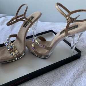 LIKE NEW HEELS! Sparkly and super comfortable!